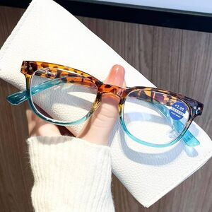 Peshoriadm Women's Sexy Leopard Print Blue Light Reading Glasses - Brand New